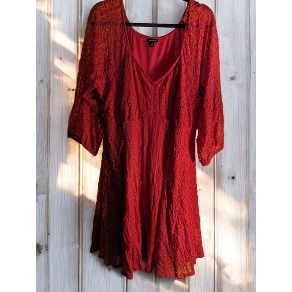 torrid Dresses & Skirts - Torrid Red Lace Overlay Dress Plus Size 3 3X XXX Fit Flare Christmas Valentines